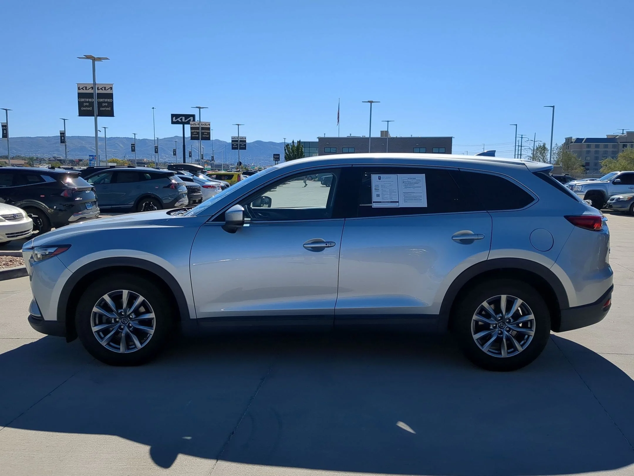 Used 2018 Sonic Silver Metallic Mazda Touring image 2