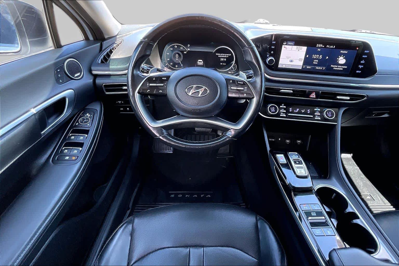 Used 2021 Quartz White Hyundai Limited image 6