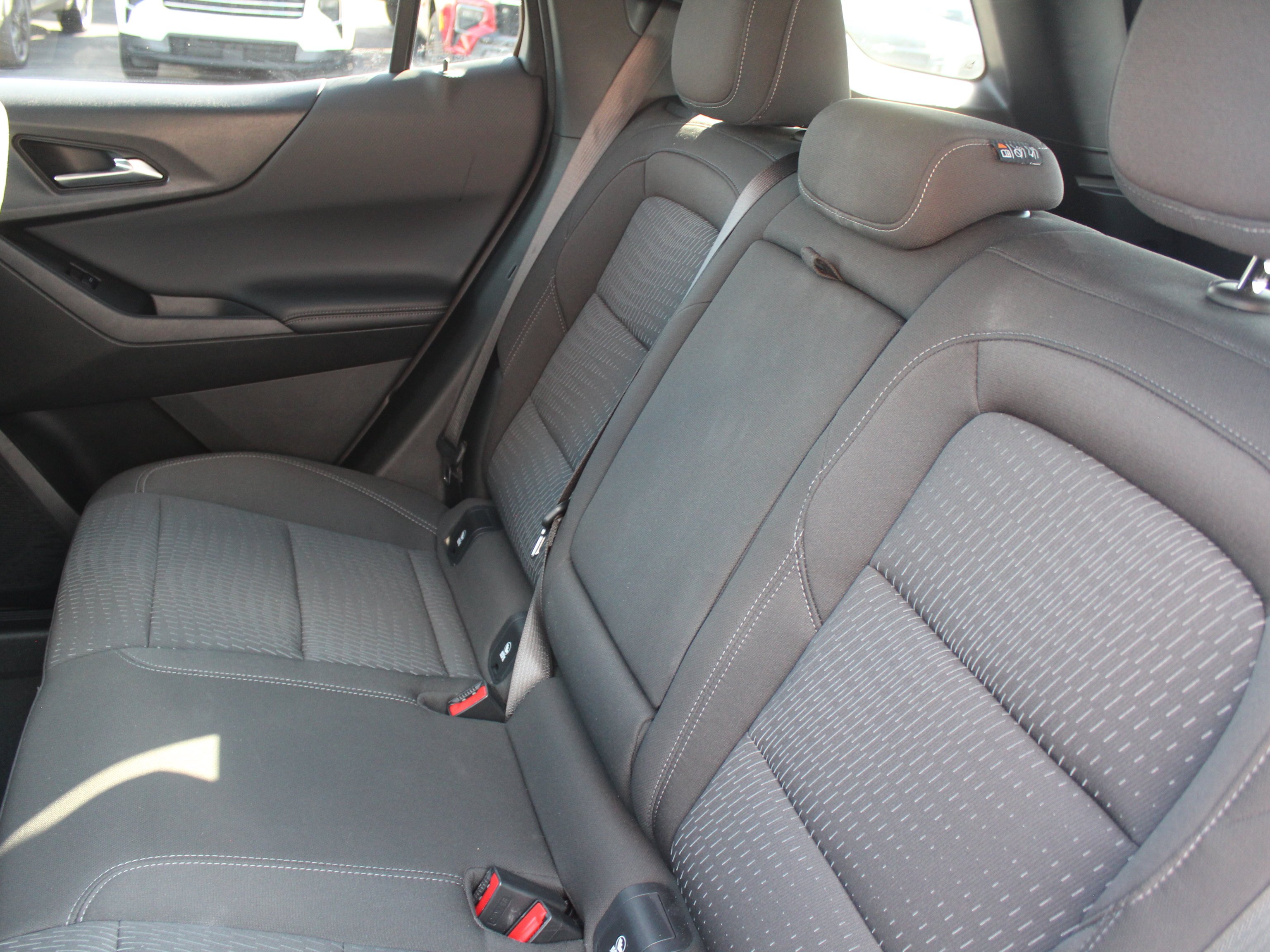2025 Chevrolet Equinox LT - Photo 23