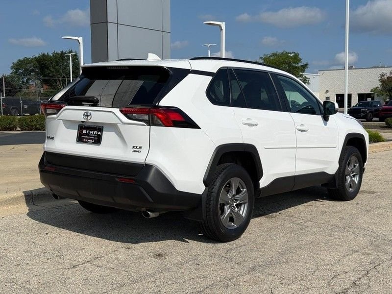 Certified Used 2024 Ice Toyota XLE image 3