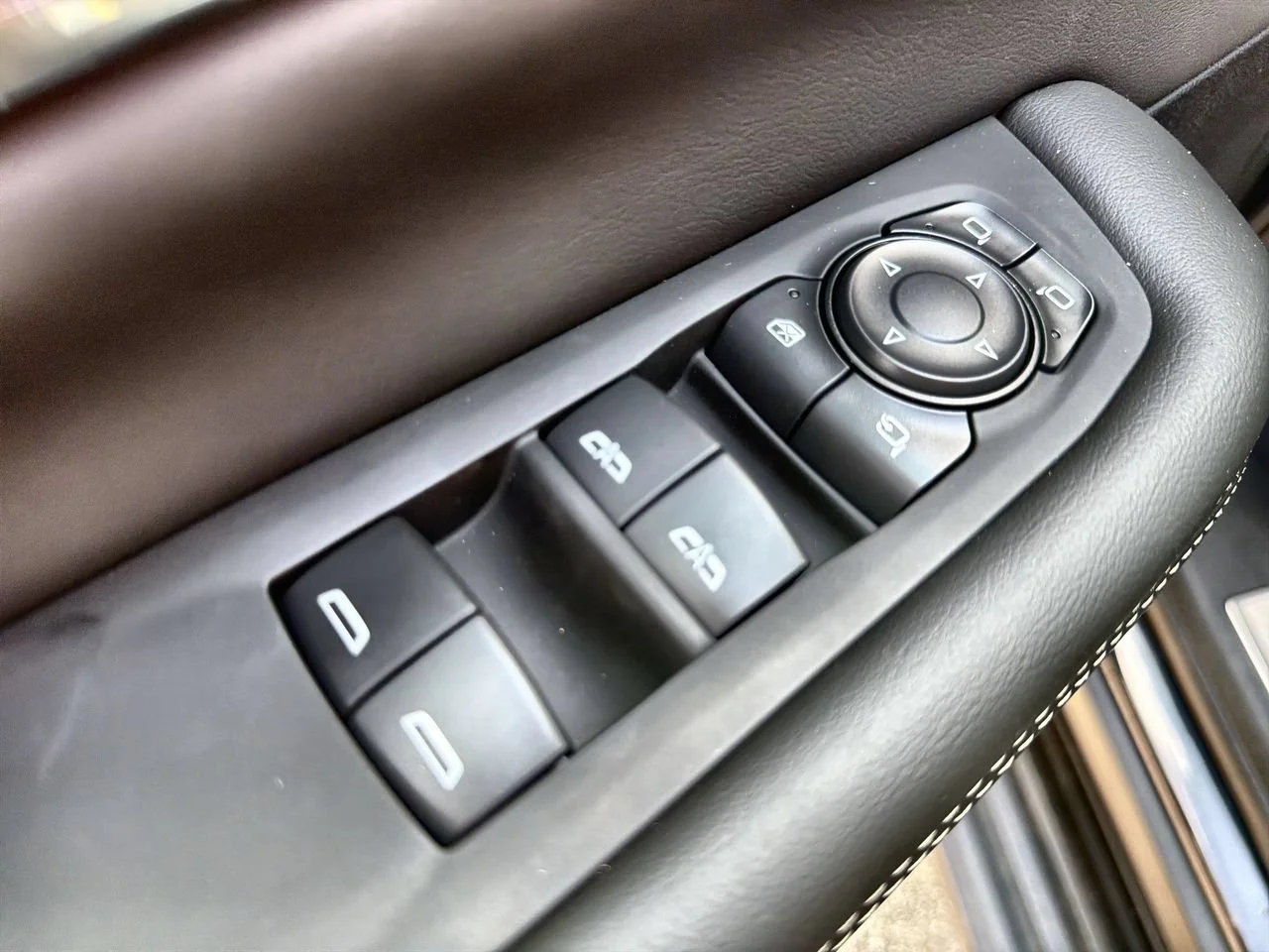 New 2026 Titanium Rush Metallic GMC Elevation image 19