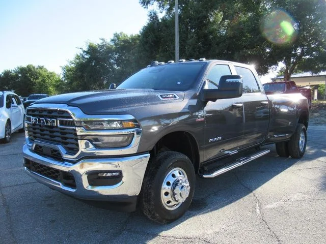 New 2026 Granite Crystal Metallic Clear-Coat Exterior Paint RAM Big Horn image 3