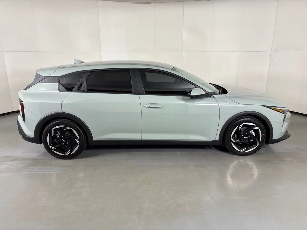 New 2026 Morning Haze Kia EX image 9