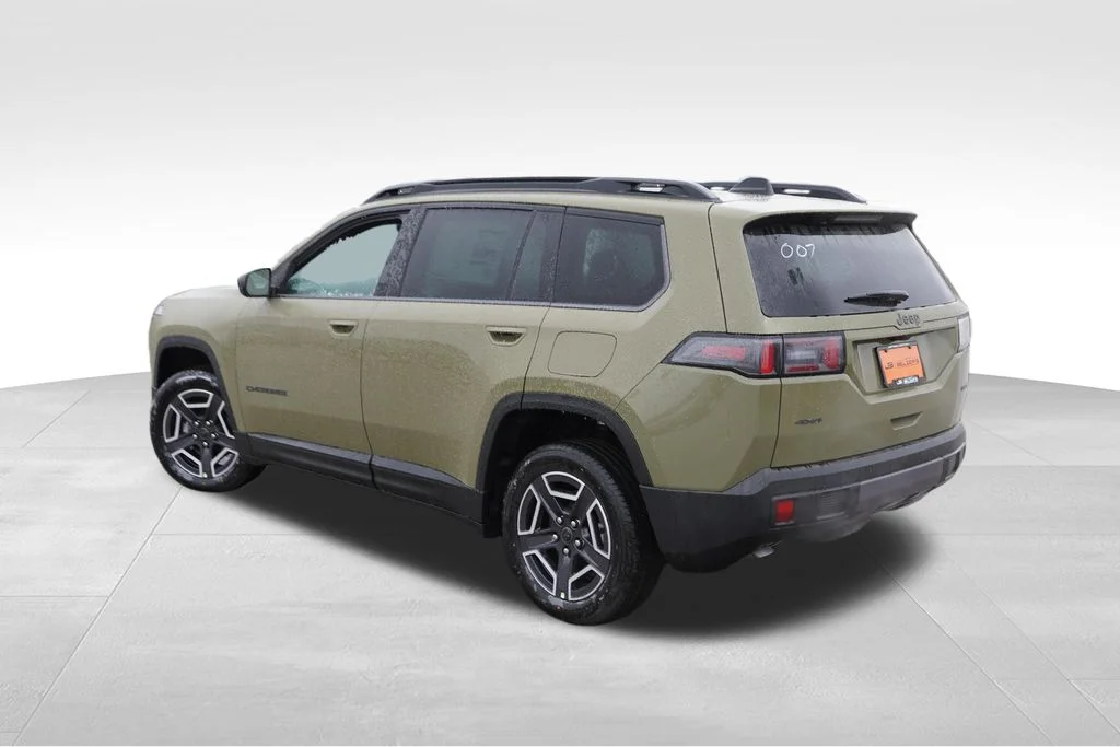 New 2026 41 Jeep Laredo image 5