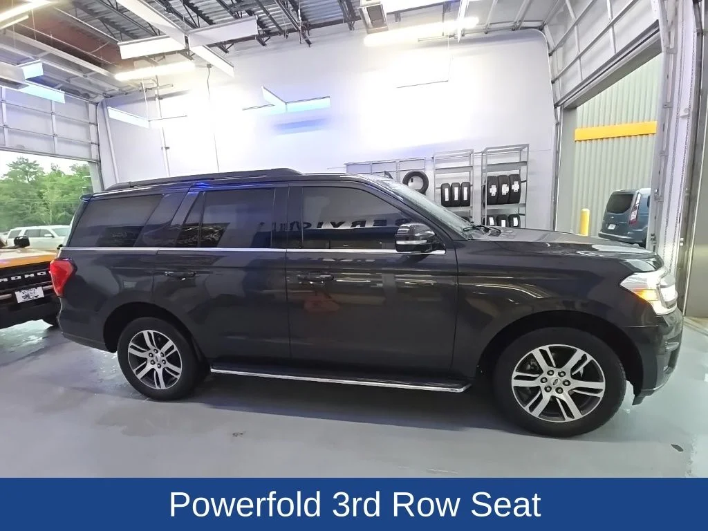Used 2022 Dark Matter Metallic Ford XLT image 2