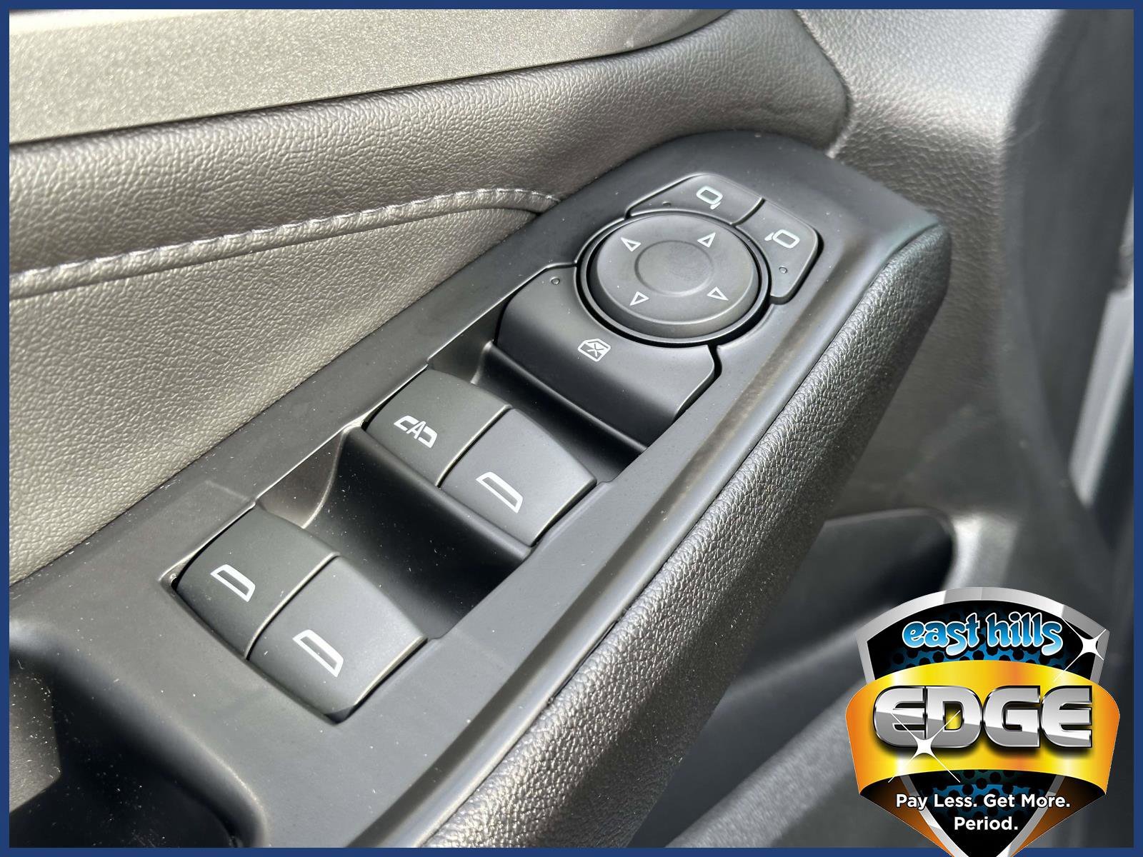 2023 Chevrolet Traverse 1LT - Photo 17