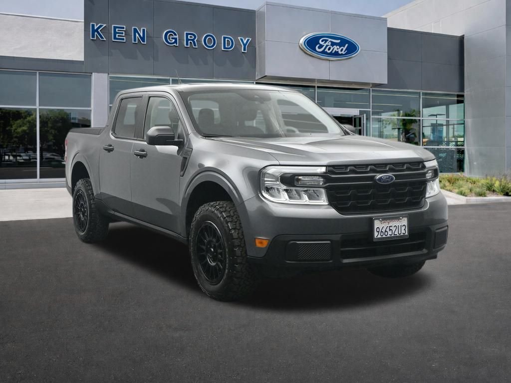 2023 Ford Maverick XL