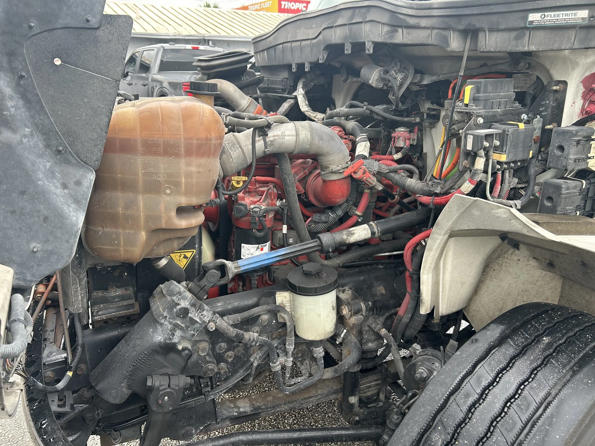 Used 2019  INTERNATIONAL Box Truck image 9