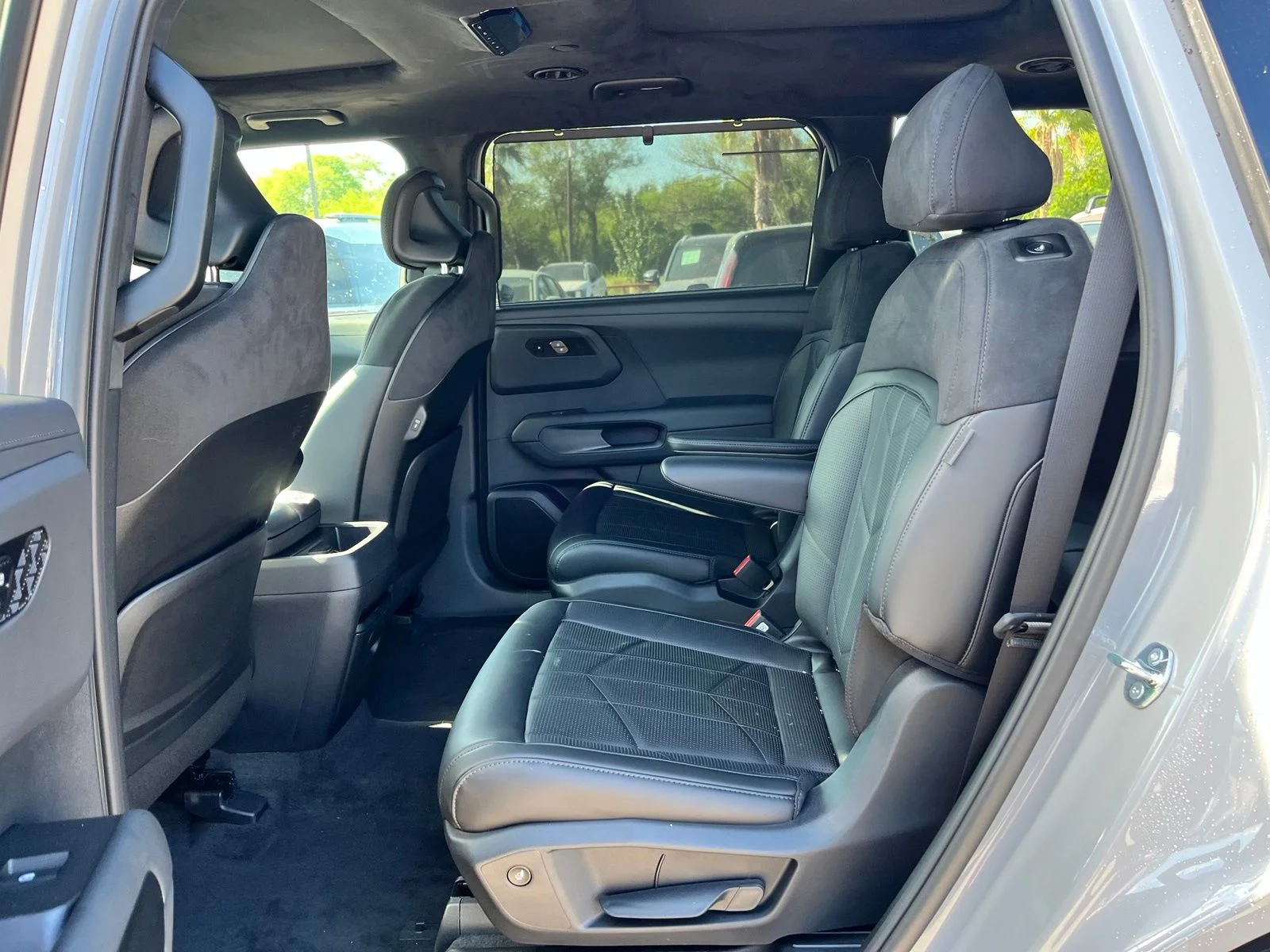 New 2027 Gray Kia X-Pro SX-Prestige image 18