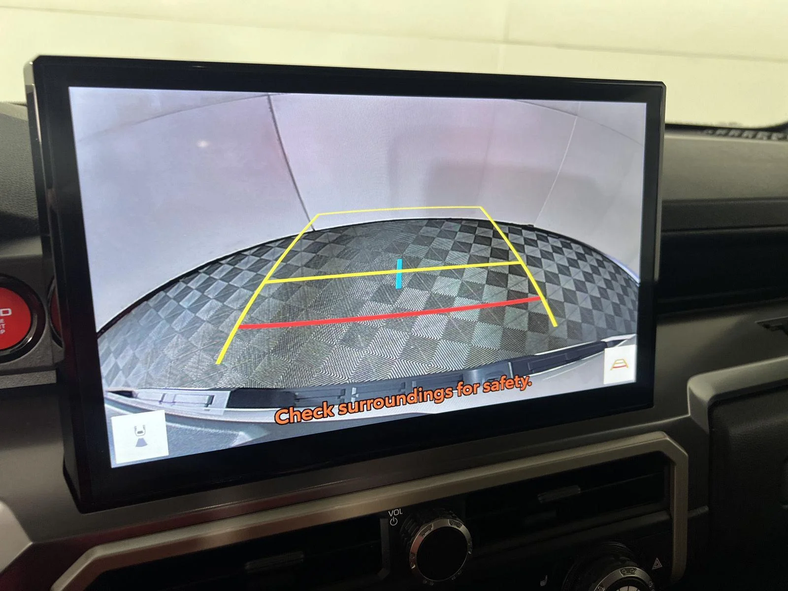Used 2025  Toyota SR image 8