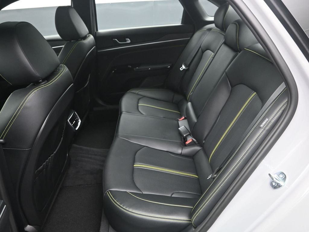 2026 Kia K5 GT - Photo 31