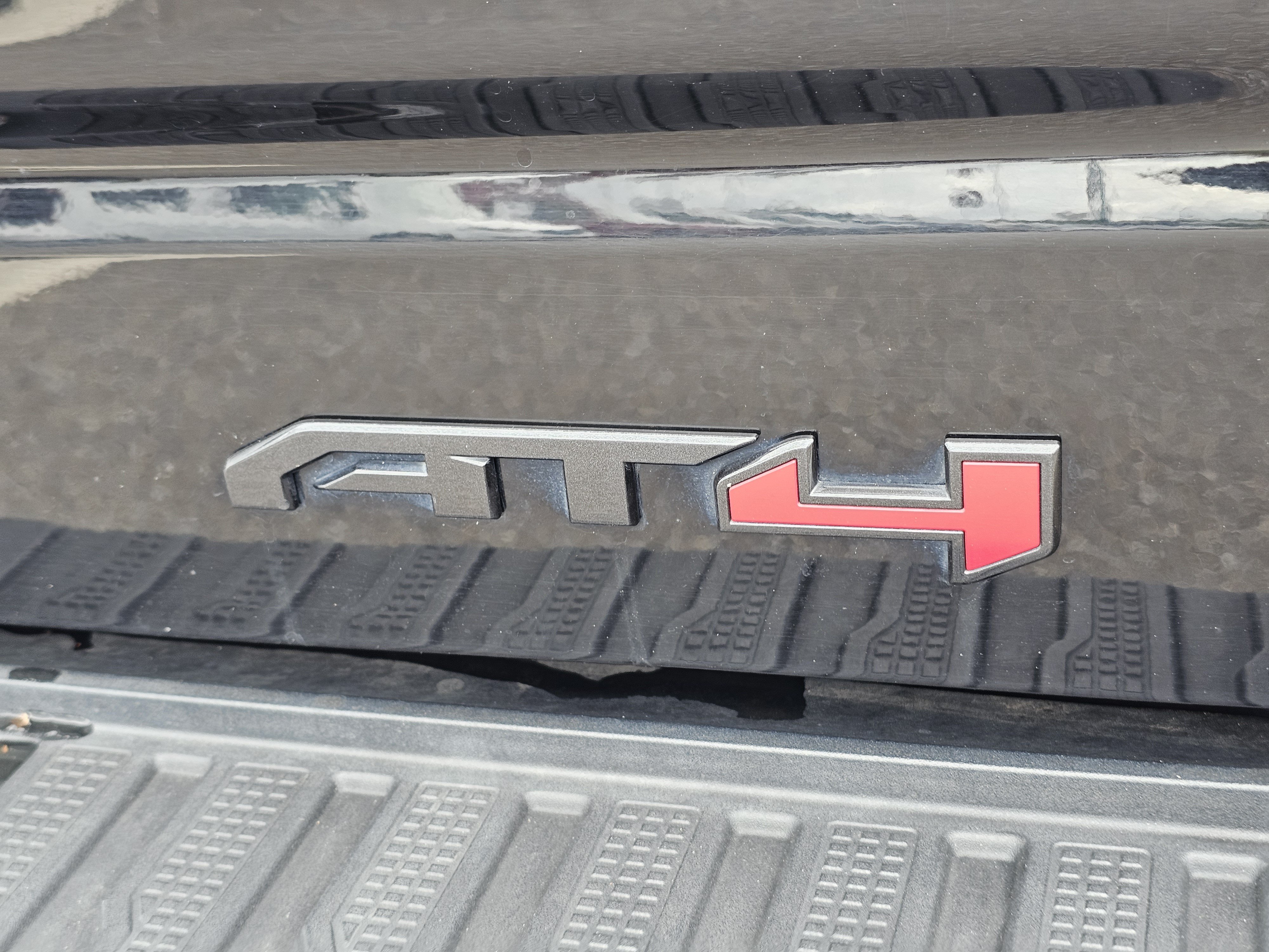 2021 GMC Sierra 1500 AT4 - Photo 11