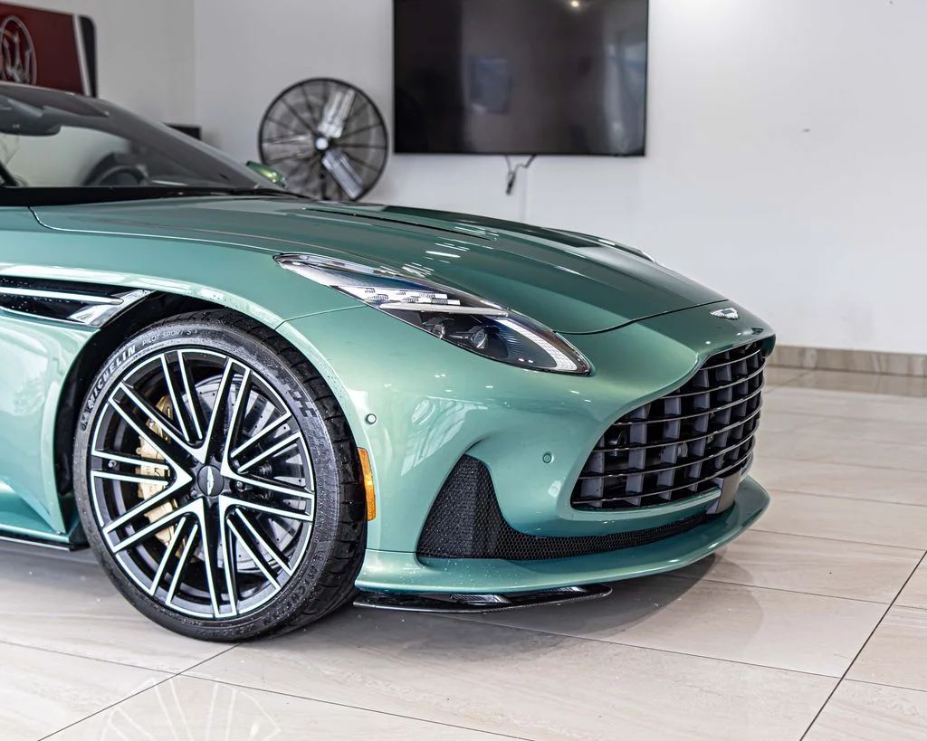 Used 2025 Green Aston Martin DB12 image 3