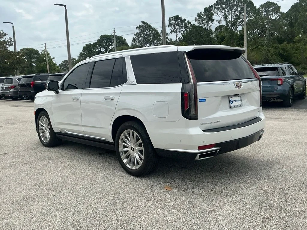 Used 2023 White Cadillac Premium Luxury image 9