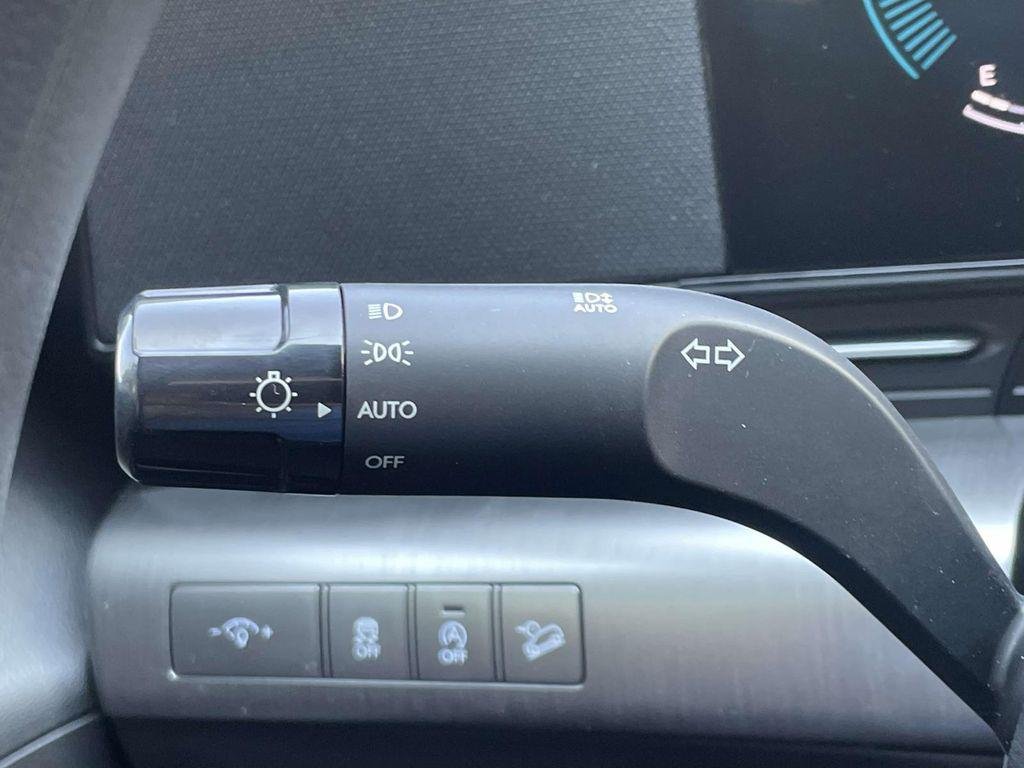 New 2026 Gray Hyundai SE FWD image 21
