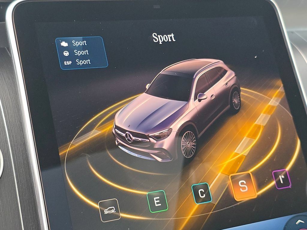 New 2027 Polar White Mercedes-Benz GLC 300 image 72