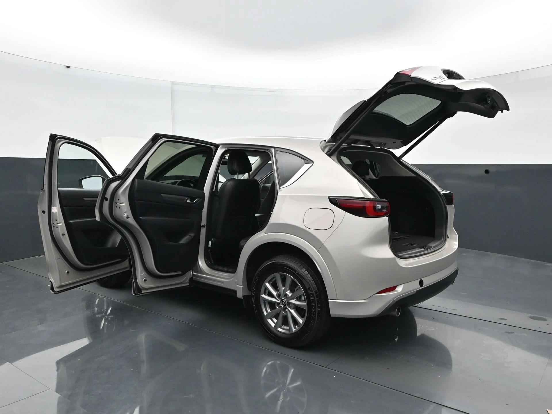 Used 2025 Platinum Quartz Metallic Mazda 2.5 S Preferred Package image 33