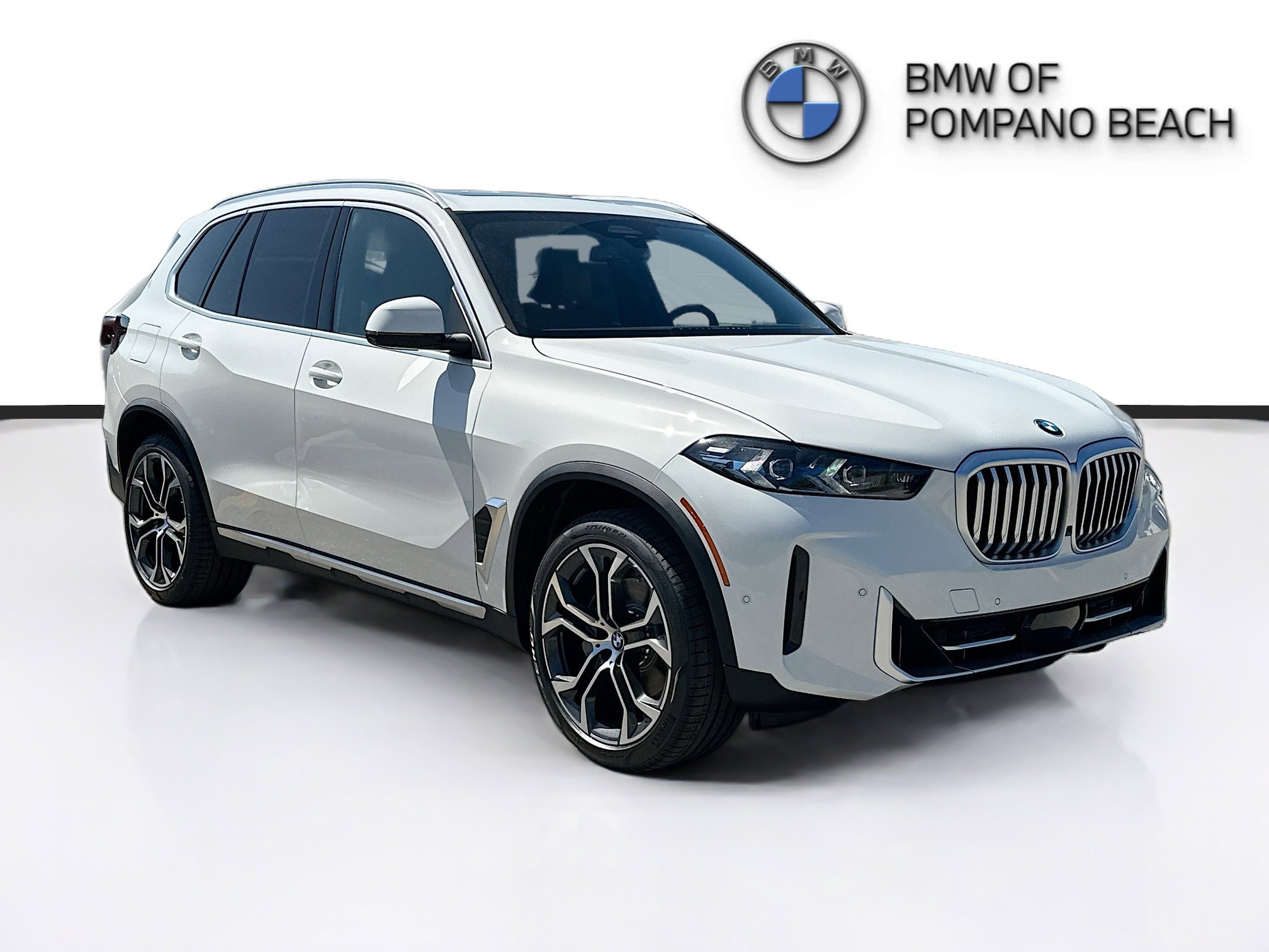 2026 BMW X5 sDrive40i's photo