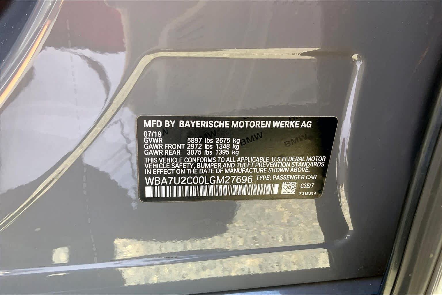 Used 2020 Bemina Grey Amber Effect BMW 750i xDrive image 32