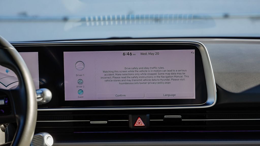 Used 2023 Blue Hyundai SEL image 17