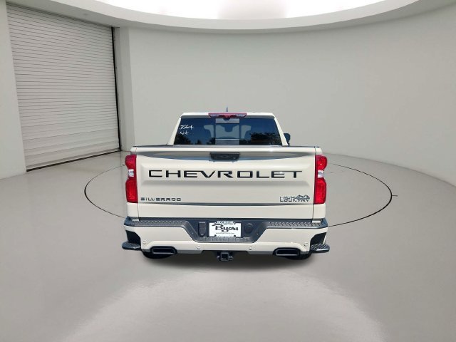 New 2026 White Sands Chevrolet High Country image 6