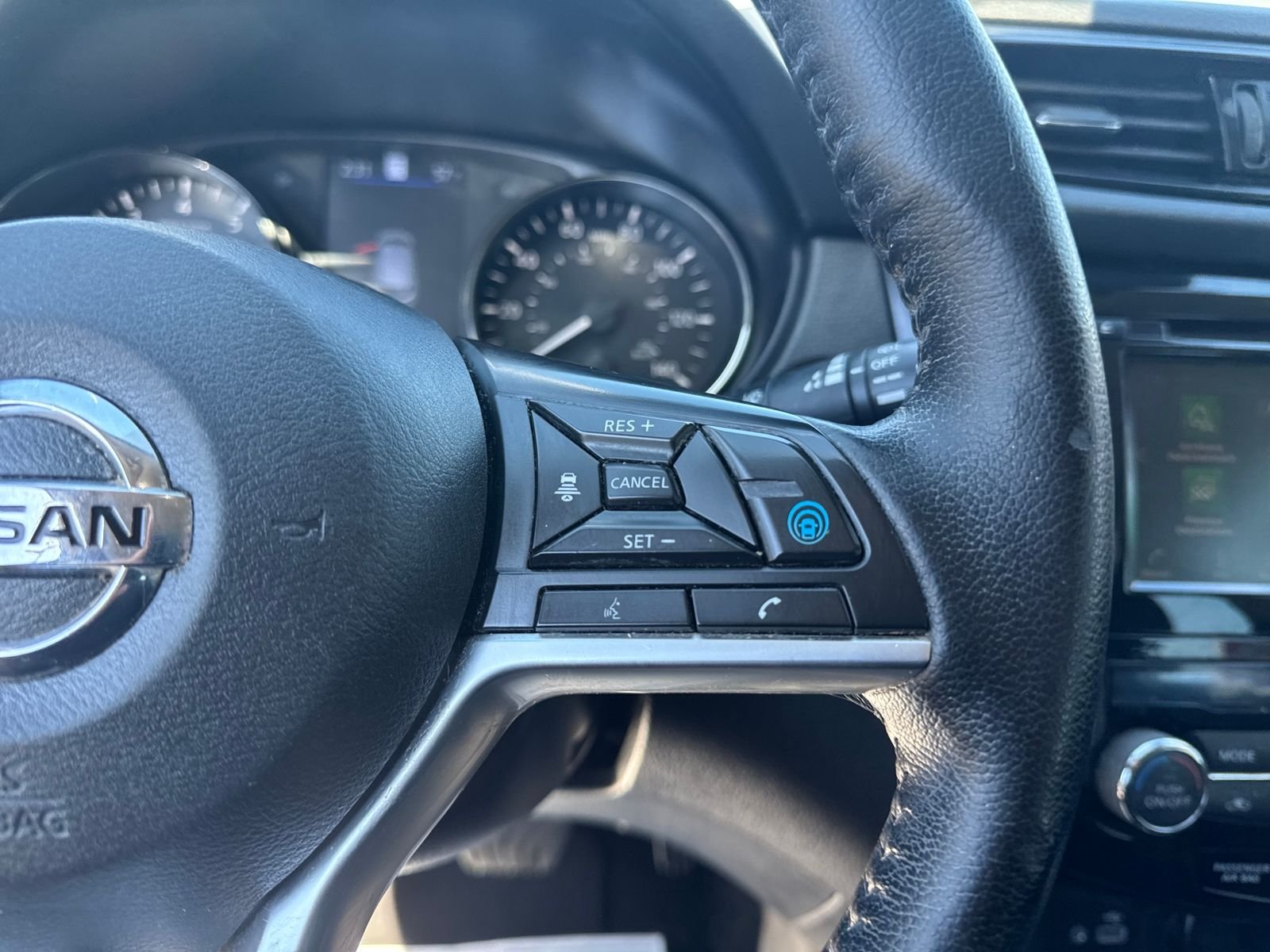 Used 2022 Gun Metallic Nissan SL image 16
