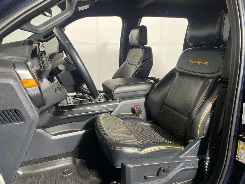 Used 2022 Blue Ford Tremor image 11