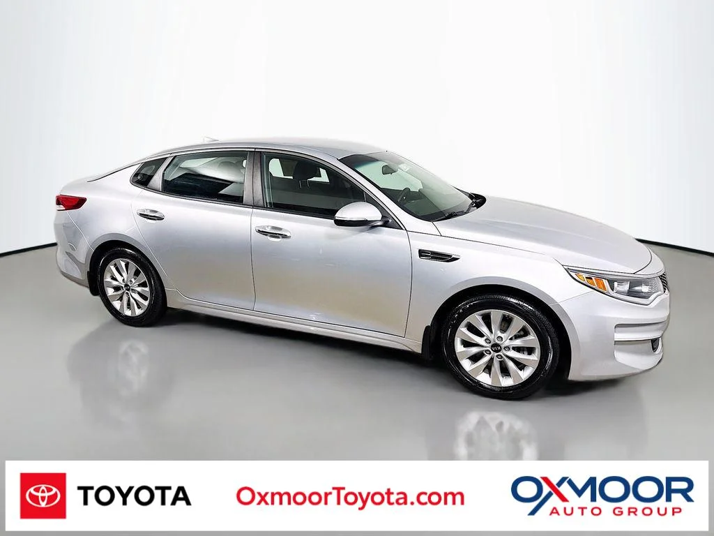 2018 Kia Optima LX AT's photo