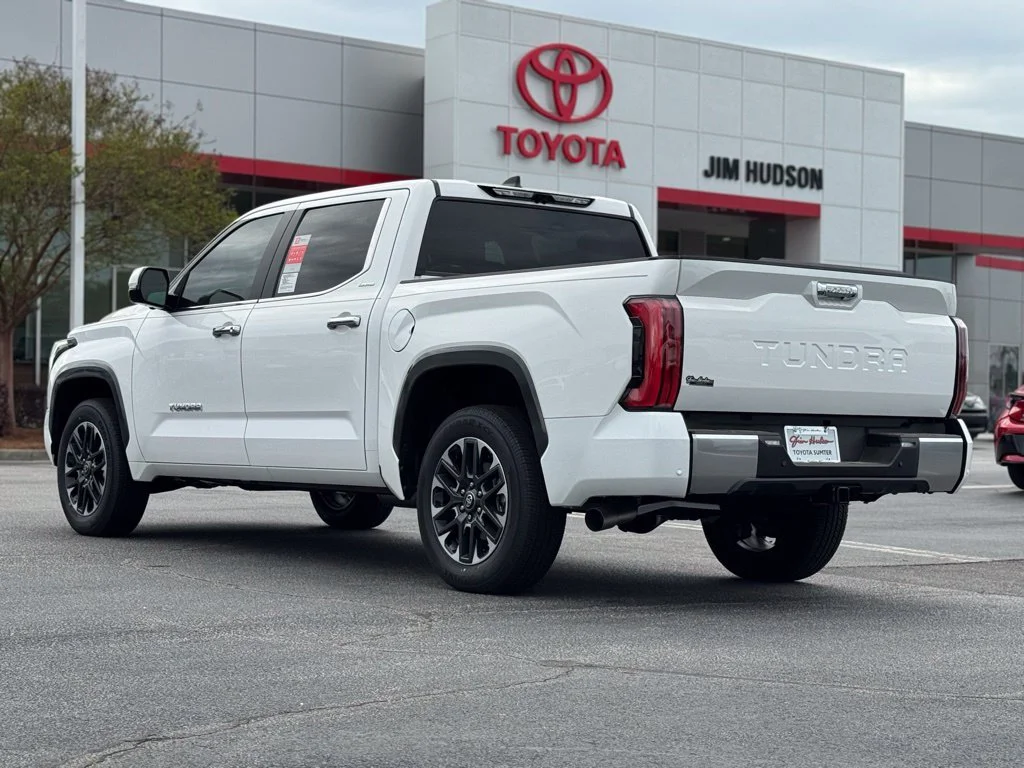 2026 Toyota Tundra Limited - Photo 9