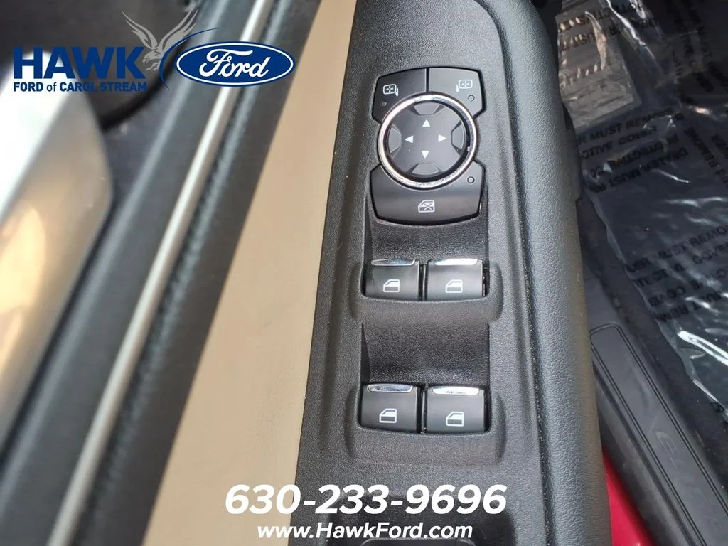 Used 2023 Red Ford SEL image 18