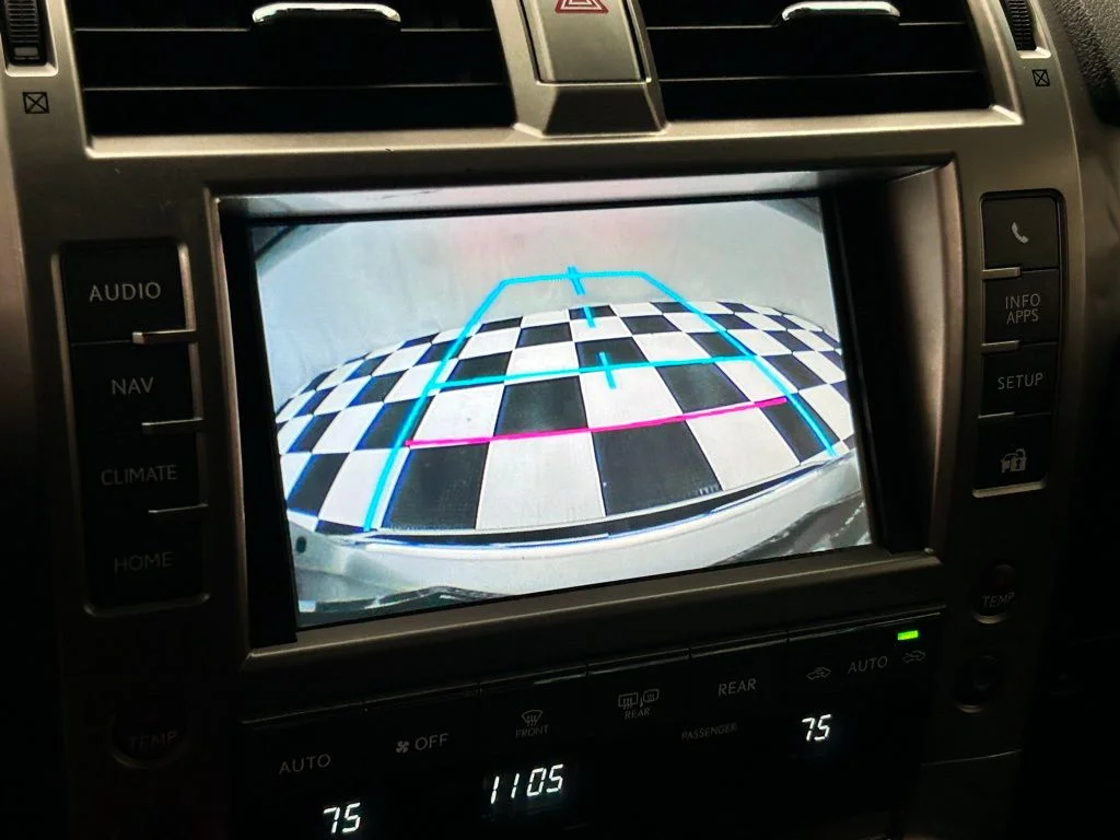 Used 2016 Silver Lexus 460 image 24