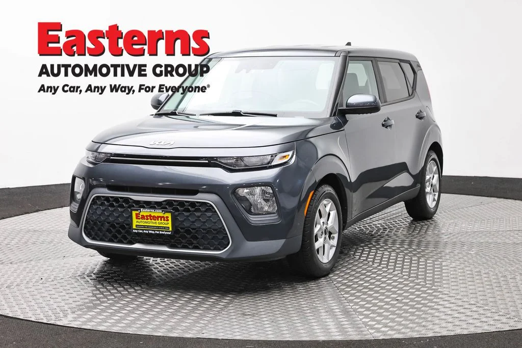 Used 2022 Gray Kia LX image 1
