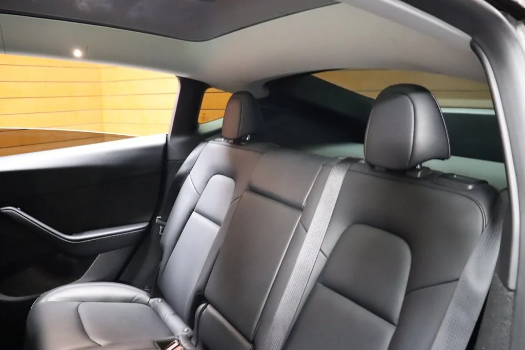 Used 2023 Solid Black Tesla Long Range image 37