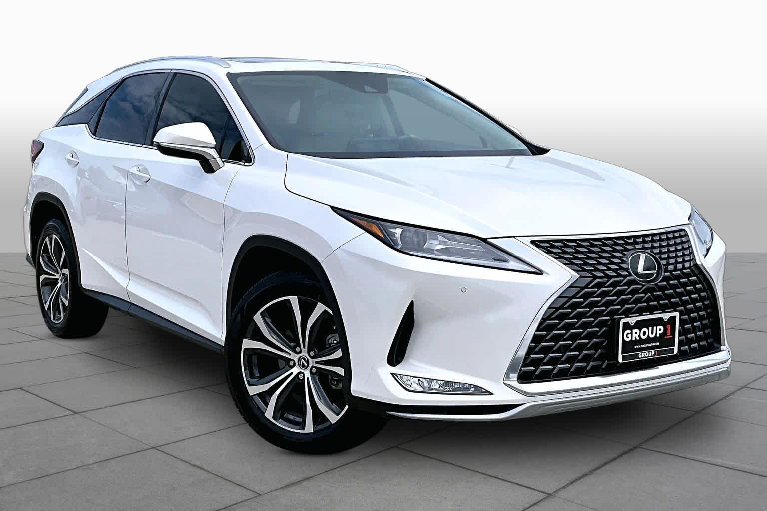 Certified Used 2022 EMINENT WHITE PEARL Lexus  image 3