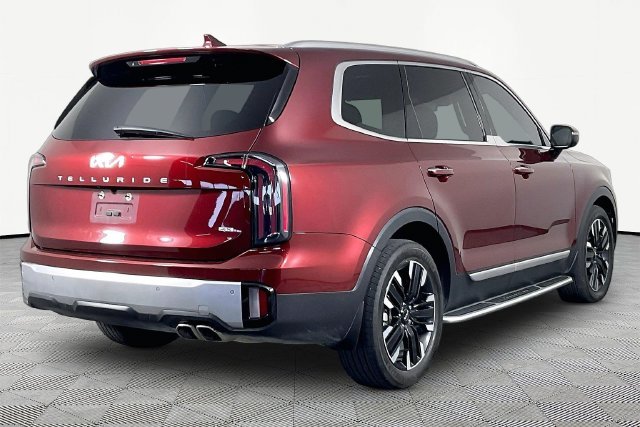 Used 2024 Red Kia SX-Prestige image 6