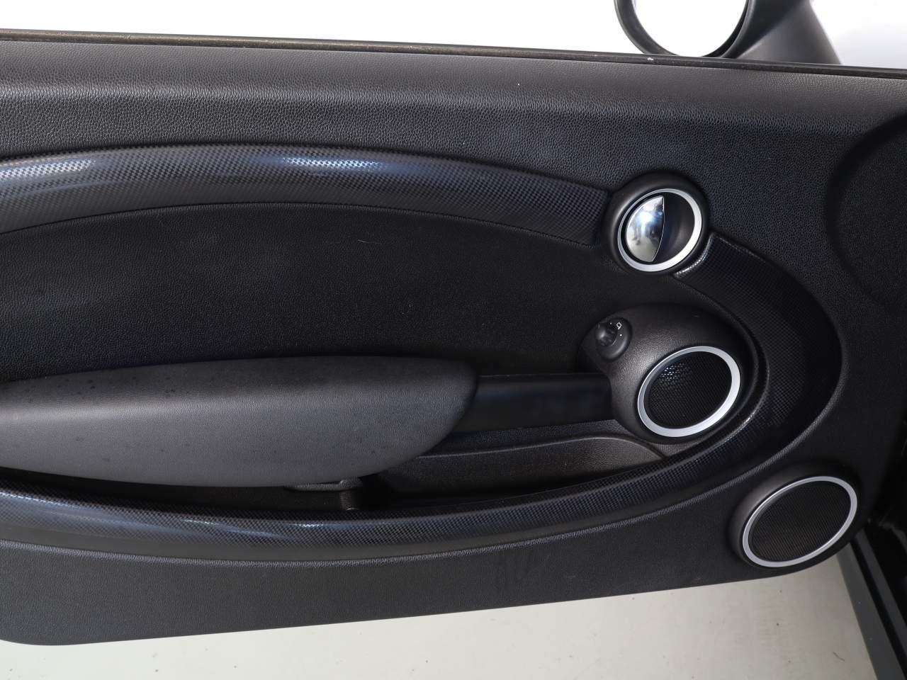 Used 2013 Midnight Black Metallic MINI Cooper S image 16