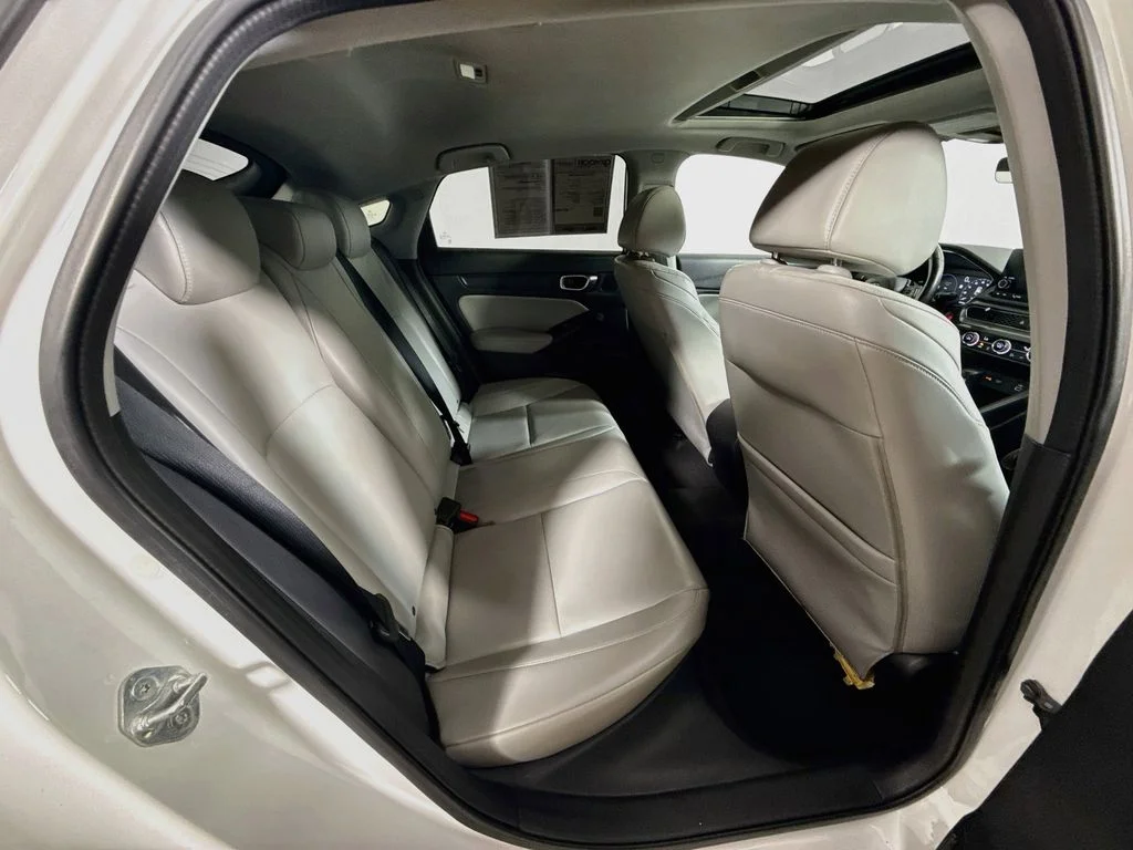 Used 2023 Platinum White Pearl Acura Base image 26