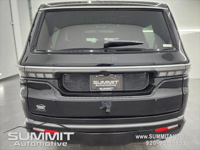 New 2026 High Gloss Black Exterior Paint Jeep Grand Wagoneer image 31
