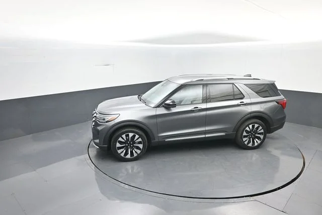 New 2026 Gray Ford Platinum image 24