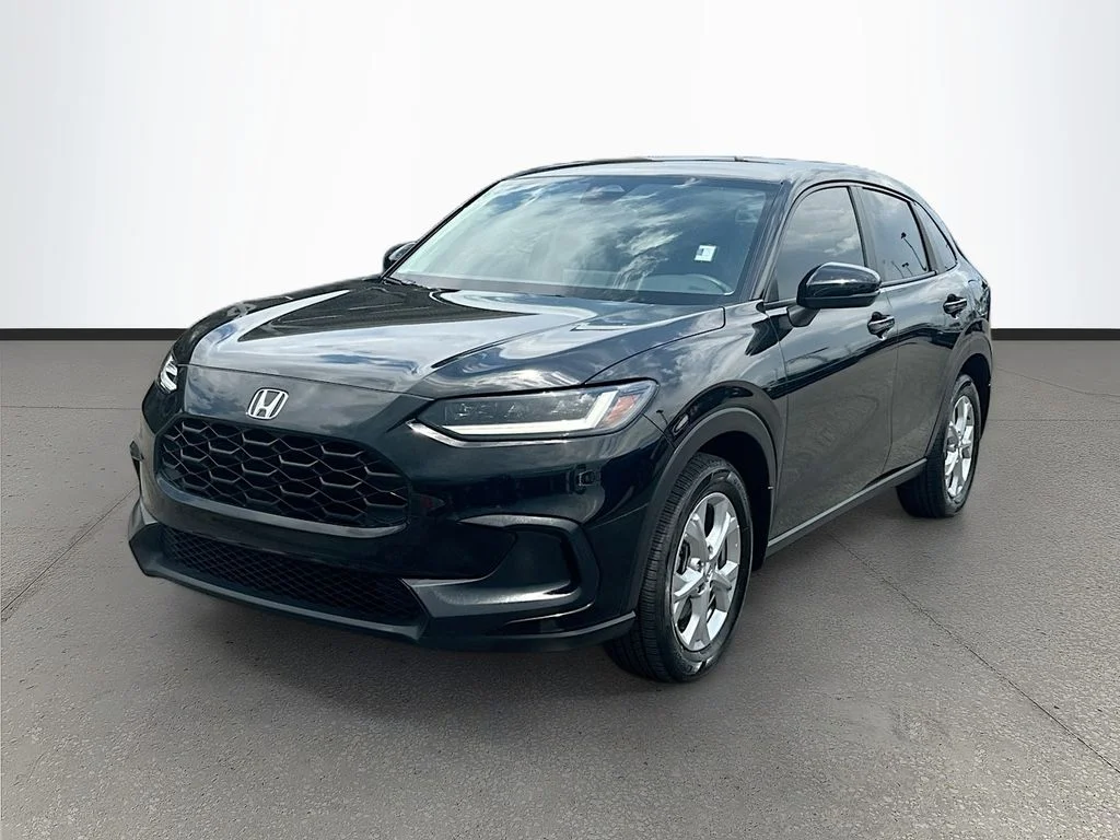 Used 2025  Honda LX image 3