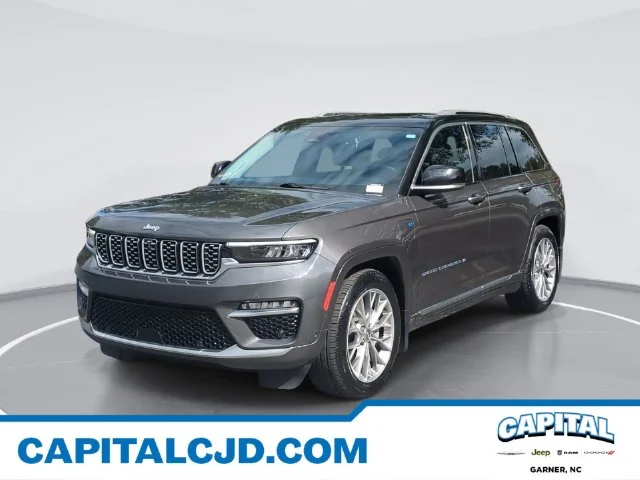 Used 2022 Gray Jeep Summit 4xe image 1