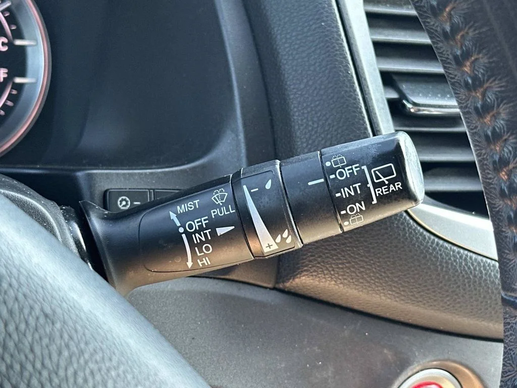 Used 2016  Honda EX-L image 31