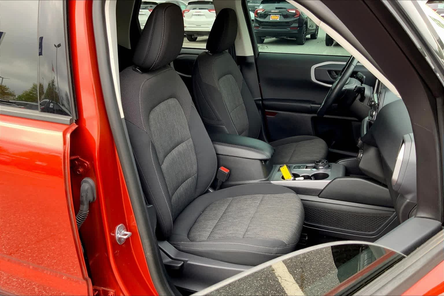 Used 2022 Hot Pepper Red Tinted Clearcoat Ford Big Bend image 9