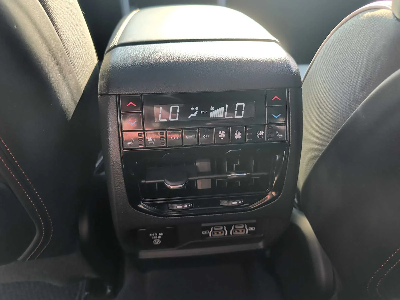 Used 2024 Bright White Clearcoat Jeep Summit Reserve image 15
