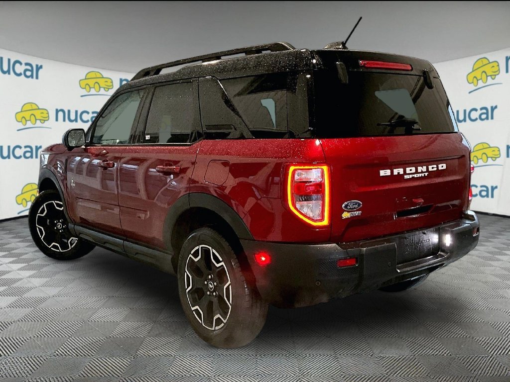 Used 2025 Ruby Red Metallic Ford Outer Banks image 4