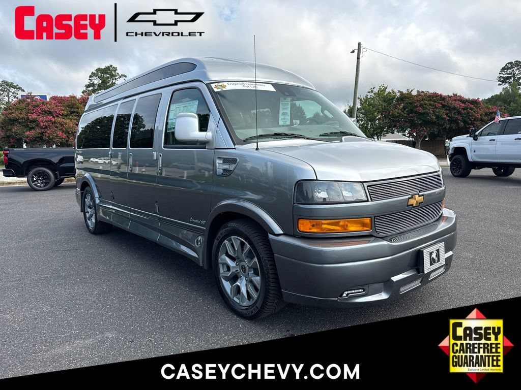 2026 Chevrolet Express Cargo WT