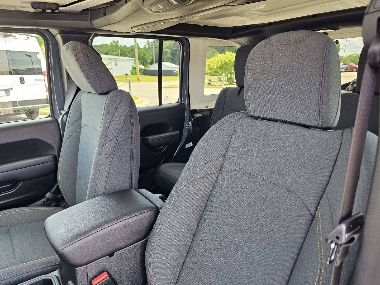 New 2026 Anvil Clear-Coat Exterior Paint Jeep Sport S image 18
