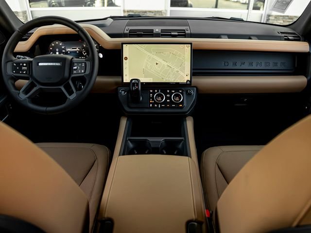 New 2026 Santorini Black Land Rover X-Dynamic SE image 19