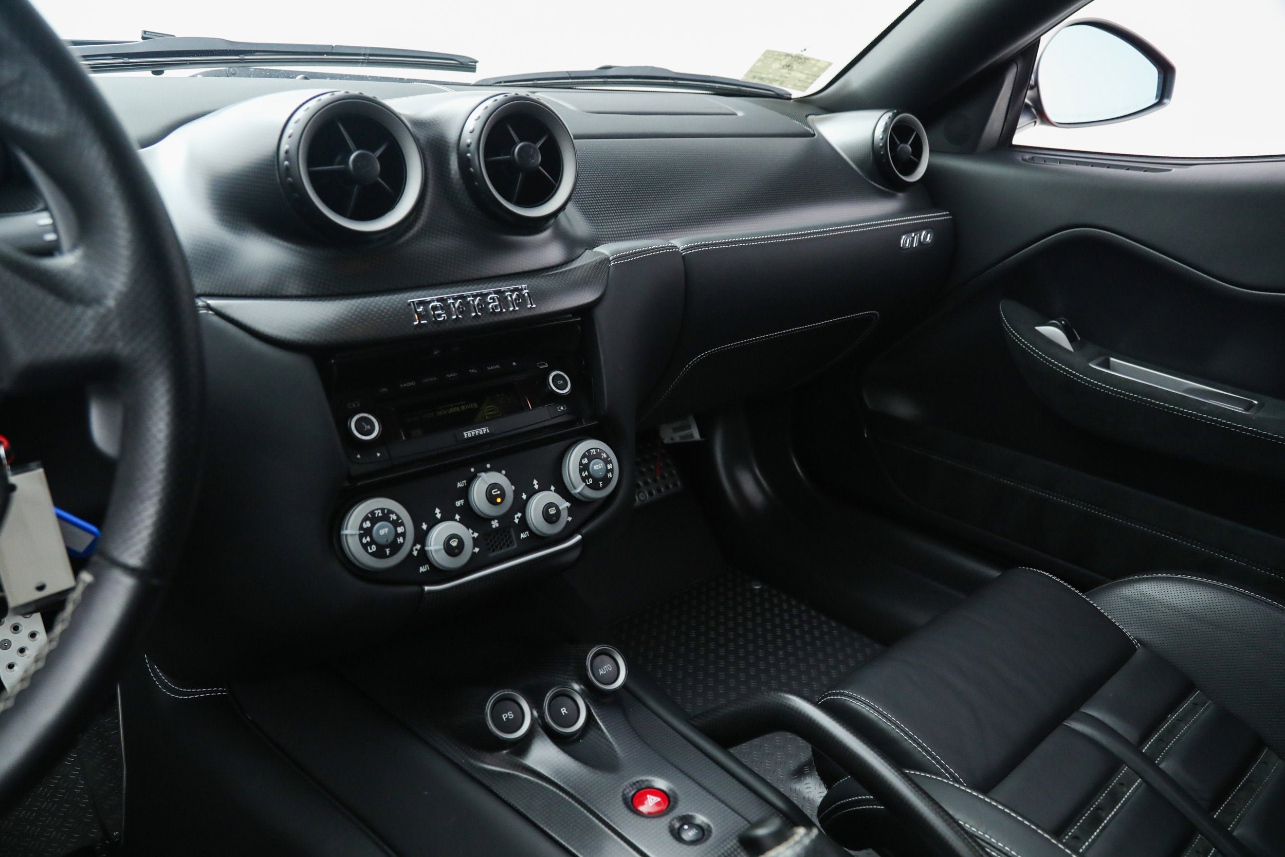 Used 2011 Rosso Corsa Ferrari  image 34