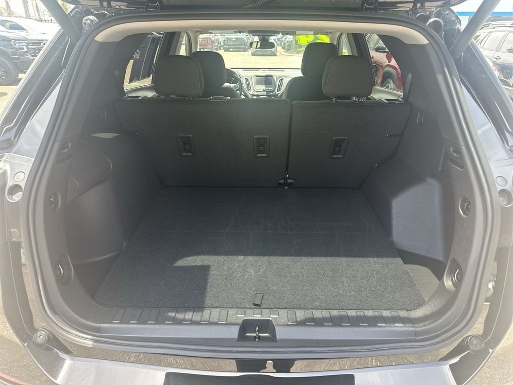 Used 2024 Mosaic Black Metallic Chevrolet LT image 18